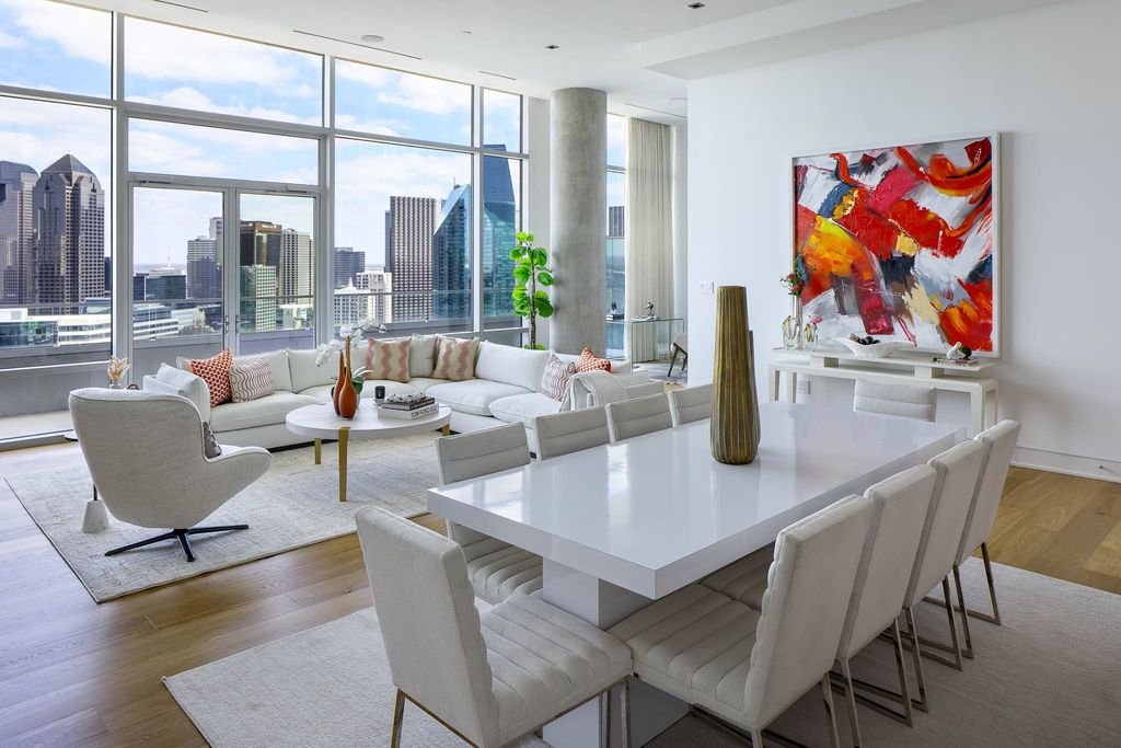 2430 Victory Park Lane 3203, Dallas, TX 75219