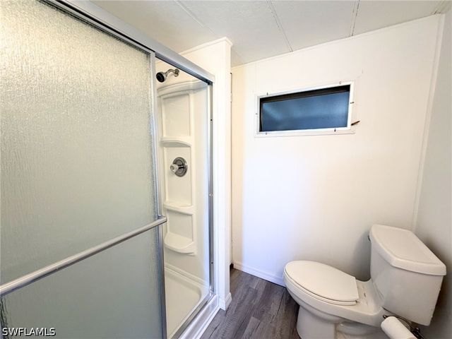 114 Rose LN 111, Naples, FL 34114