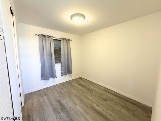 114 Rose LN 111, Naples, FL 34114