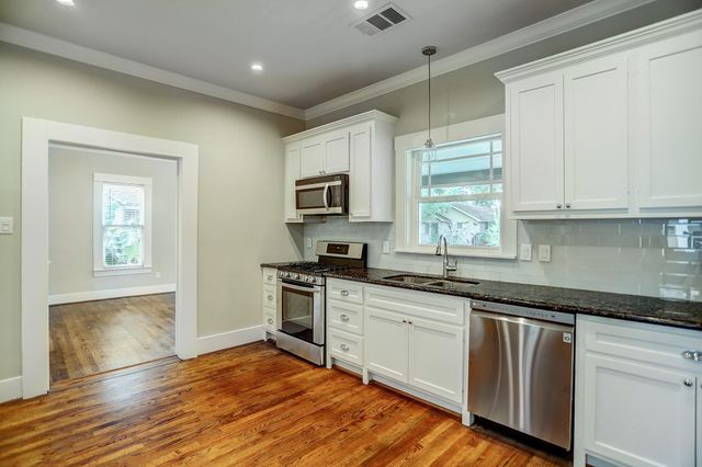 1021 Louise Street, Houston, TX 77009