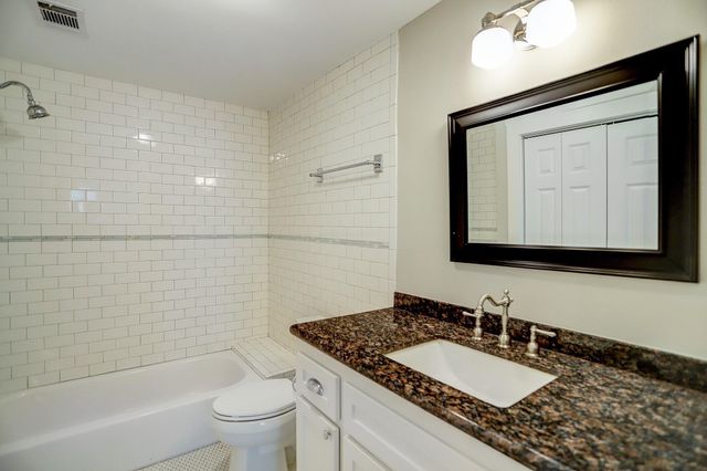 1021 Louise Street, Houston, TX 77009