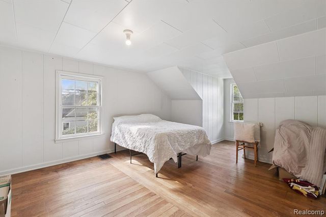 14206 Eastview Drive, Fenton, MI 48430