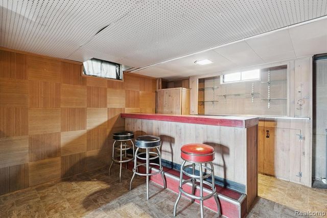 14206 Eastview Drive, Fenton, MI 48430