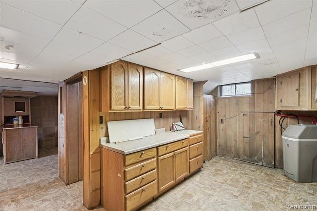 14206 Eastview Drive, Fenton, MI 48430