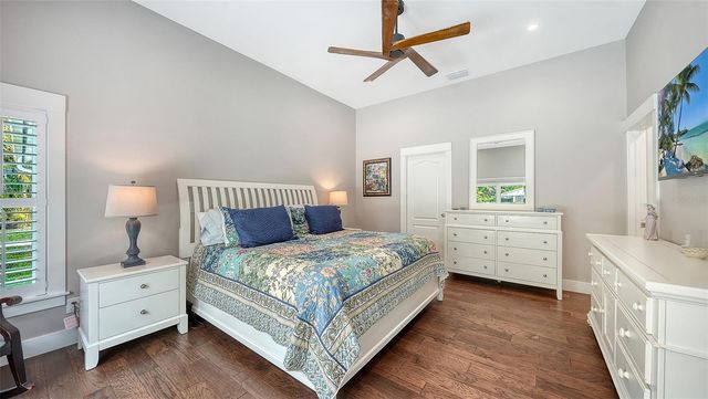3606 PALONIA COURT, Sarasota, FL 34239