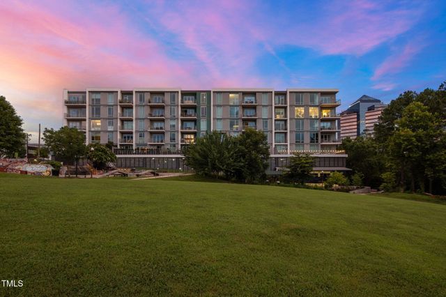 214 Hunt Street 603, Durham, NC 27701