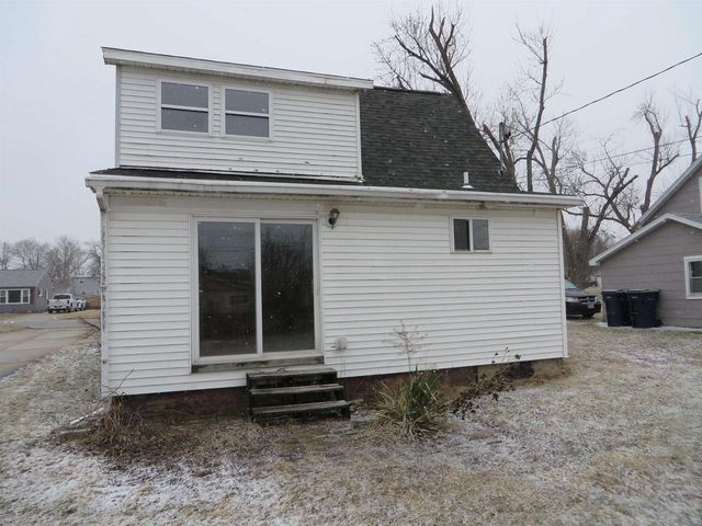 2020 S Jackson Street, Janesville, WI 53546