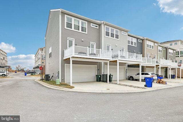 1600 BLACKSMITH WAY, Frederick, MD 21702