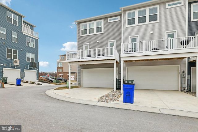 1600 BLACKSMITH WAY, Frederick, MD 21702