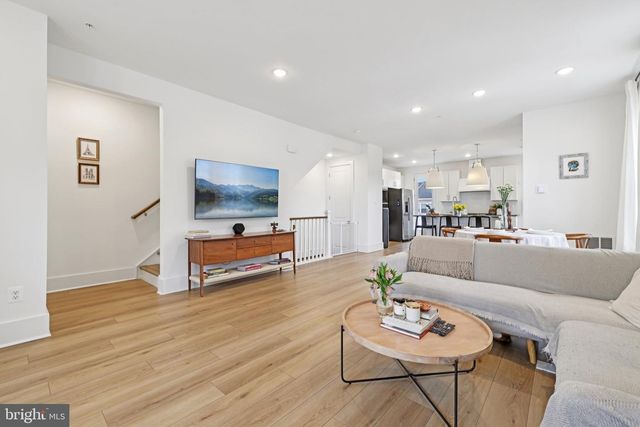 1600 BLACKSMITH WAY, Frederick, MD 21702