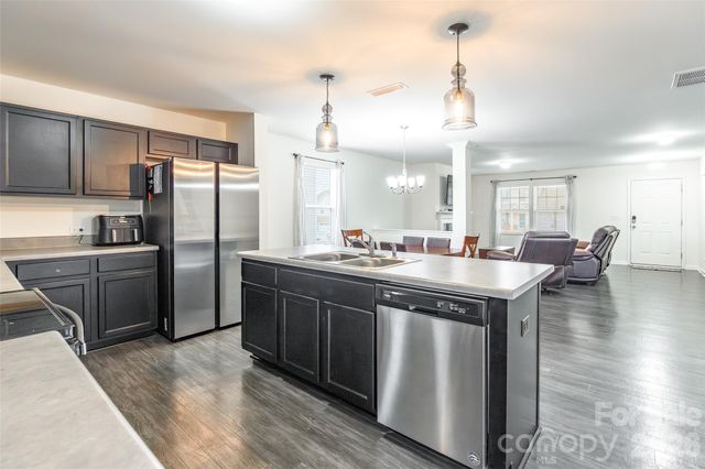 825 Georgia Oak Lane, Landis, NC 28088