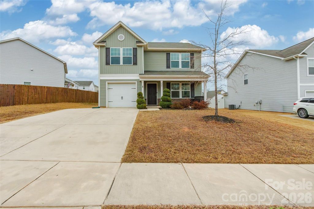 825 Georgia Oak Lane, Landis, NC 28088