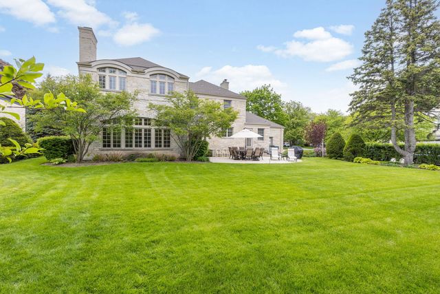 6657 N Le Mai Avenue, Lincolnwood, IL 60712