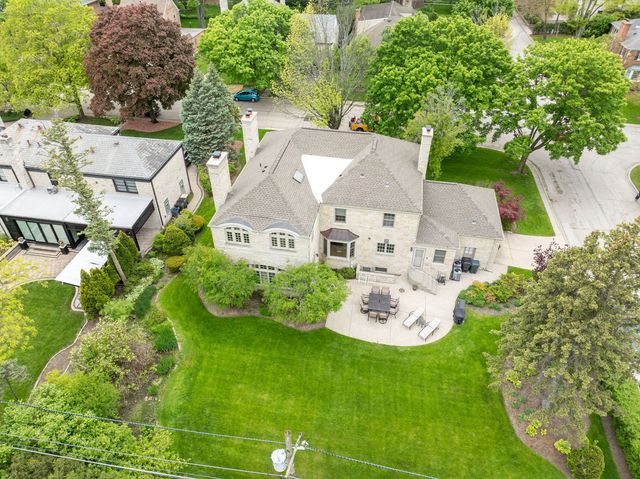 6657 N Le Mai Avenue, Lincolnwood, IL 60712
