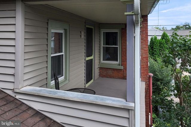 112 W DONEGAL ST, Mount Joy, PA 17552