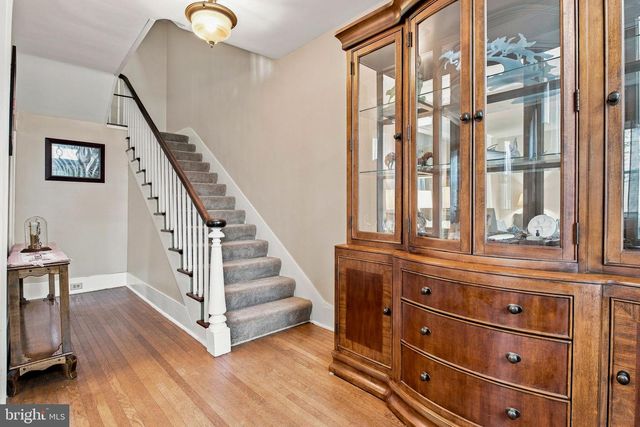 112 W DONEGAL ST, Mount Joy, PA 17552