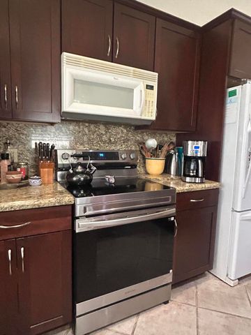 23370 Sedawie Drive, Boca Raton, FL 33433