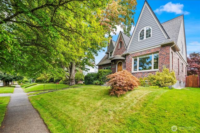 1109 N Cedar Street, Tacoma, WA 98406