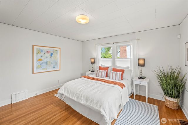 1109 N Cedar Street, Tacoma, WA 98406