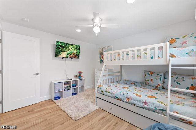 9428 Moonlight DR, Sanibel, FL 33957