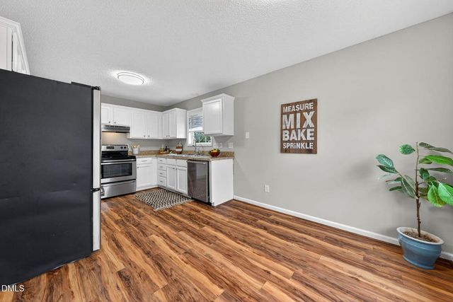 1408 Balfour Downs Circle, Fuquay Varina, NC 27526