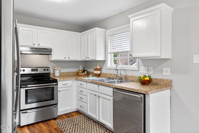 1408 Balfour Downs Circle, Fuquay Varina, NC 27526