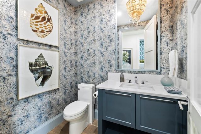 790 6th AVE N, Naples, FL 34102