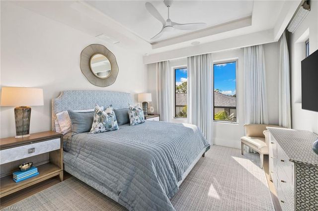 790 6th AVE N, Naples, FL 34102