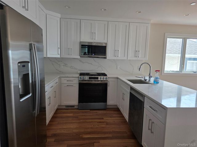72 Ohio Avenue Lower, Long Beach, NY 11561