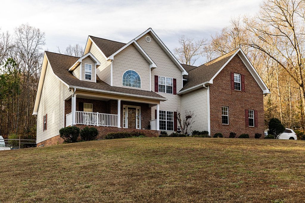 1295 Walston Street, Dalton, GA 30720