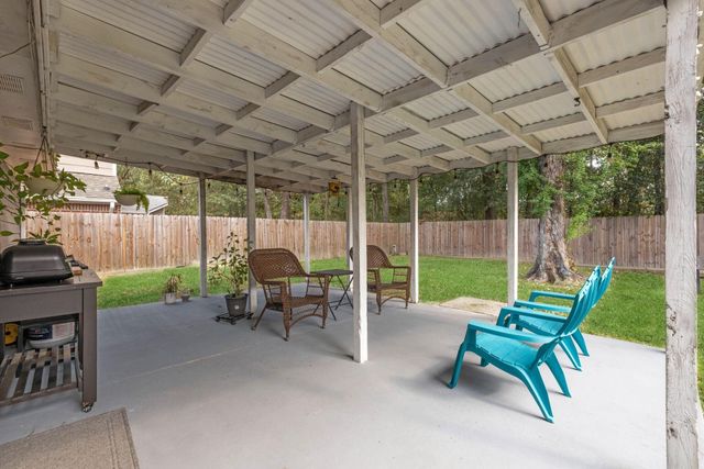 2106 Lexington Woods Drive, Spring, TX 77373