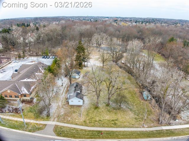 23675 Novi Road, Novi, MI 48375