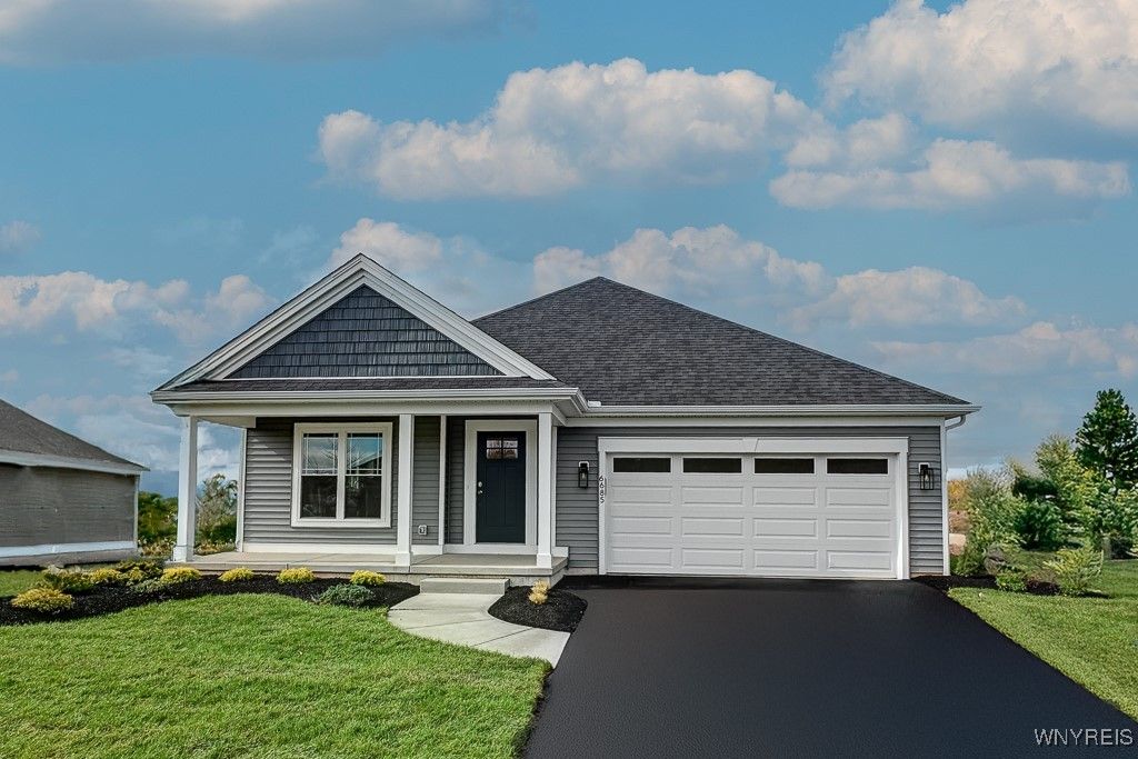 6685 Curtis Court, Lockport Town, NY 14094