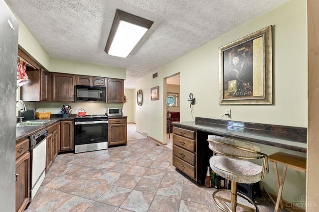 5696 Liberty Fairfield Road, Liberty Twp, OH 45011