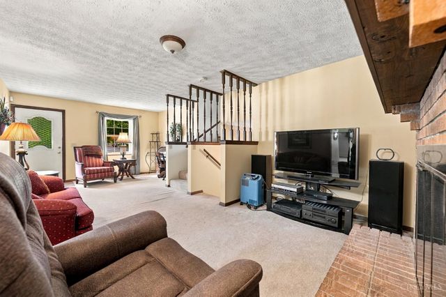 5696 Liberty Fairfield Road, Liberty Twp, OH 45011