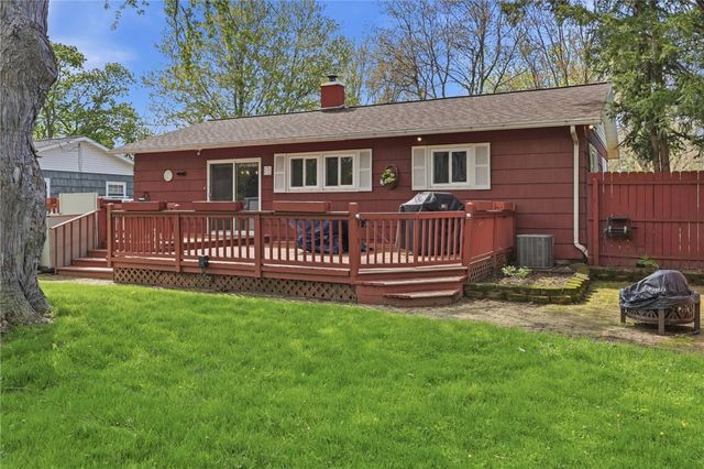 336 Hollybrook Road, Henrietta, NY 14623