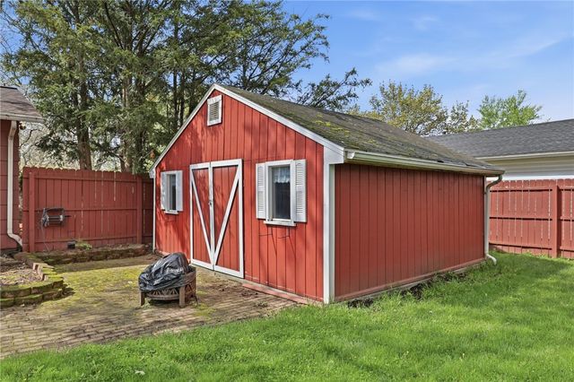 336 Hollybrook Road, Henrietta, NY 14623