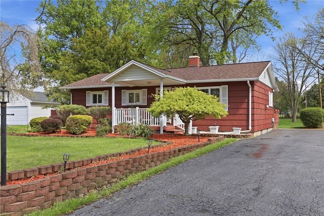 336 Hollybrook Road, Henrietta, NY 14623