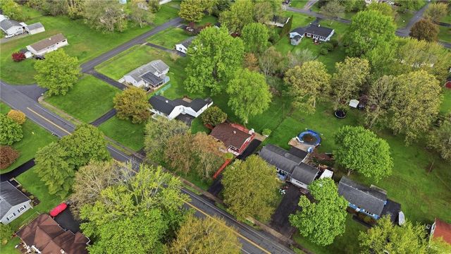 336 Hollybrook Road, Henrietta, NY 14623