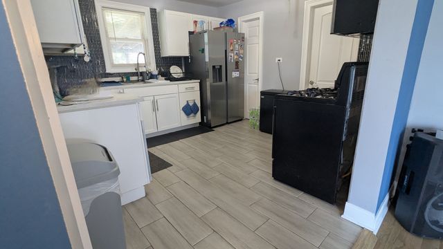 1024 W 103rd Street, Chicago, IL 60643