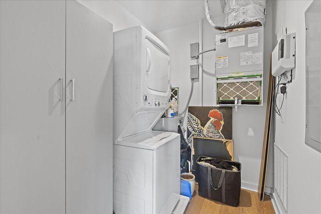 411 Fairpoint Street 202, Chattanooga, TN 37405