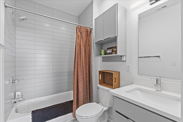 411 Fairpoint Street 202, Chattanooga, TN 37405