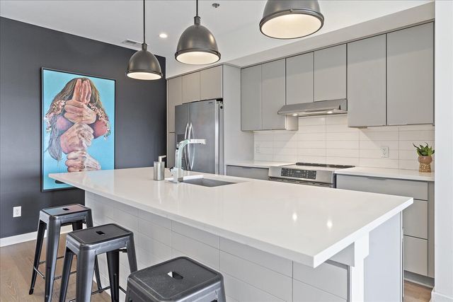 411 Fairpoint Street 202, Chattanooga, TN 37405