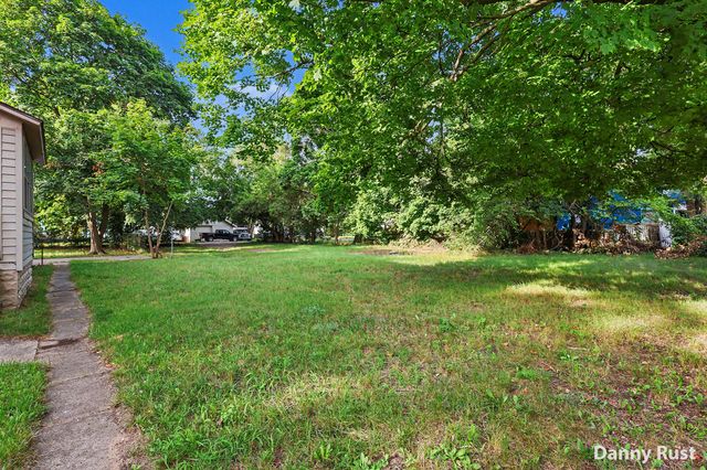 691 E Isabella Avenue, Muskegon, MI 49442