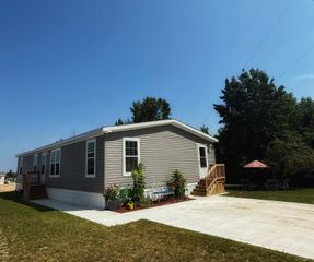 1187 Ironstone Drive, Mt Pleasant, MI 48858