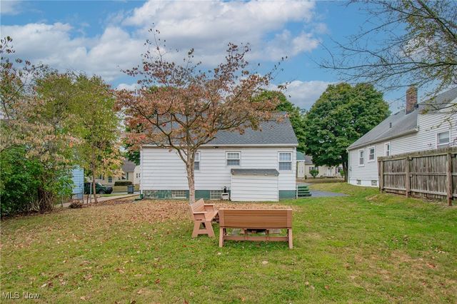 645 Reed Avenue, Akron, OH 44306