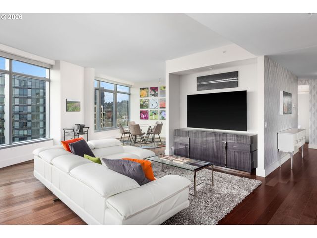 3601 S RIVER Pkwy 2805, Portland, OR 97239