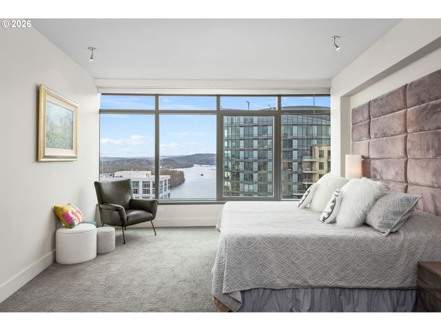 3601 S RIVER Pkwy 2805, Portland, OR 97239