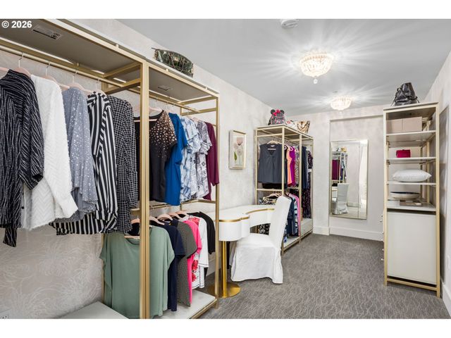 3601 S RIVER Pkwy 2805, Portland, OR 97239