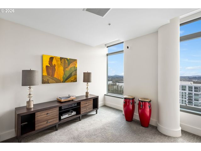 3601 S RIVER Pkwy 2805, Portland, OR 97239